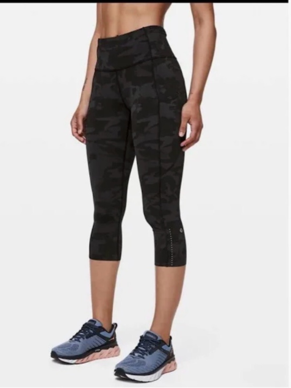 Lululemon Black Camo Crop Leggings